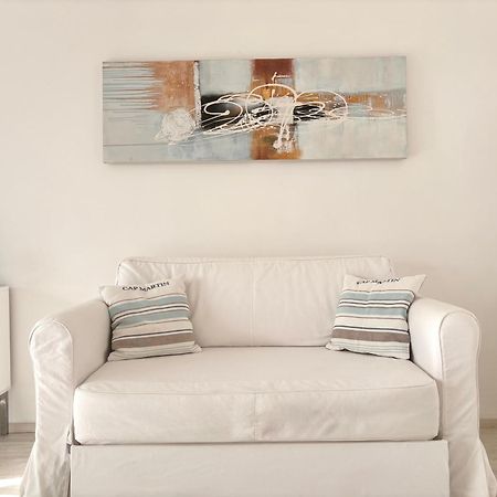 French Riviera Apartment With Swimming Pool And Free Parking Near Monaco Roquebrune-Cap-Martin Bagian luar foto