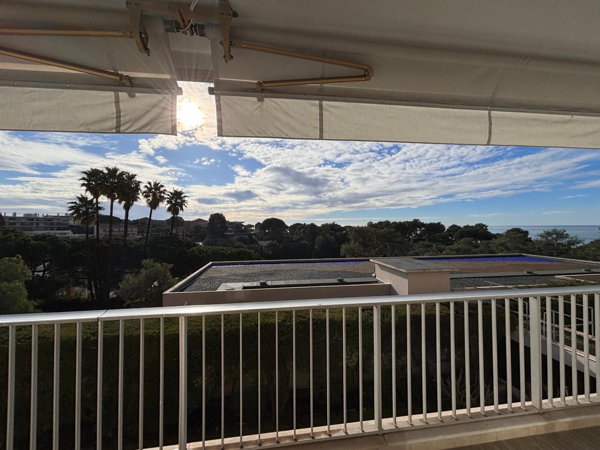 French Riviera Apartment With Swimming Pool And Free Parking Near Monaco Roquebrune-Cap-Martin Bagian luar foto