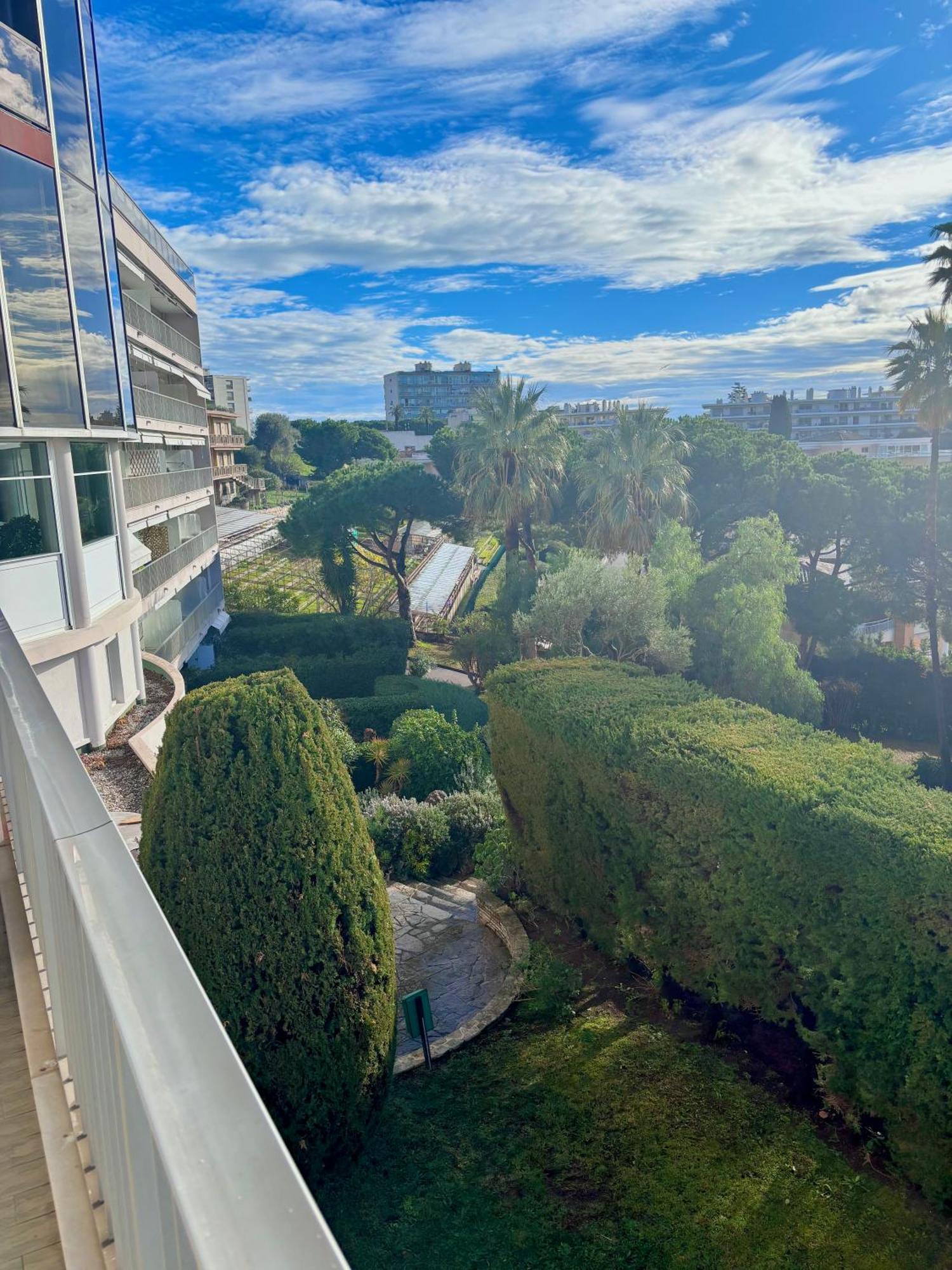 French Riviera Apartment With Swimming Pool And Free Parking Near Monaco Roquebrune-Cap-Martin Bagian luar foto