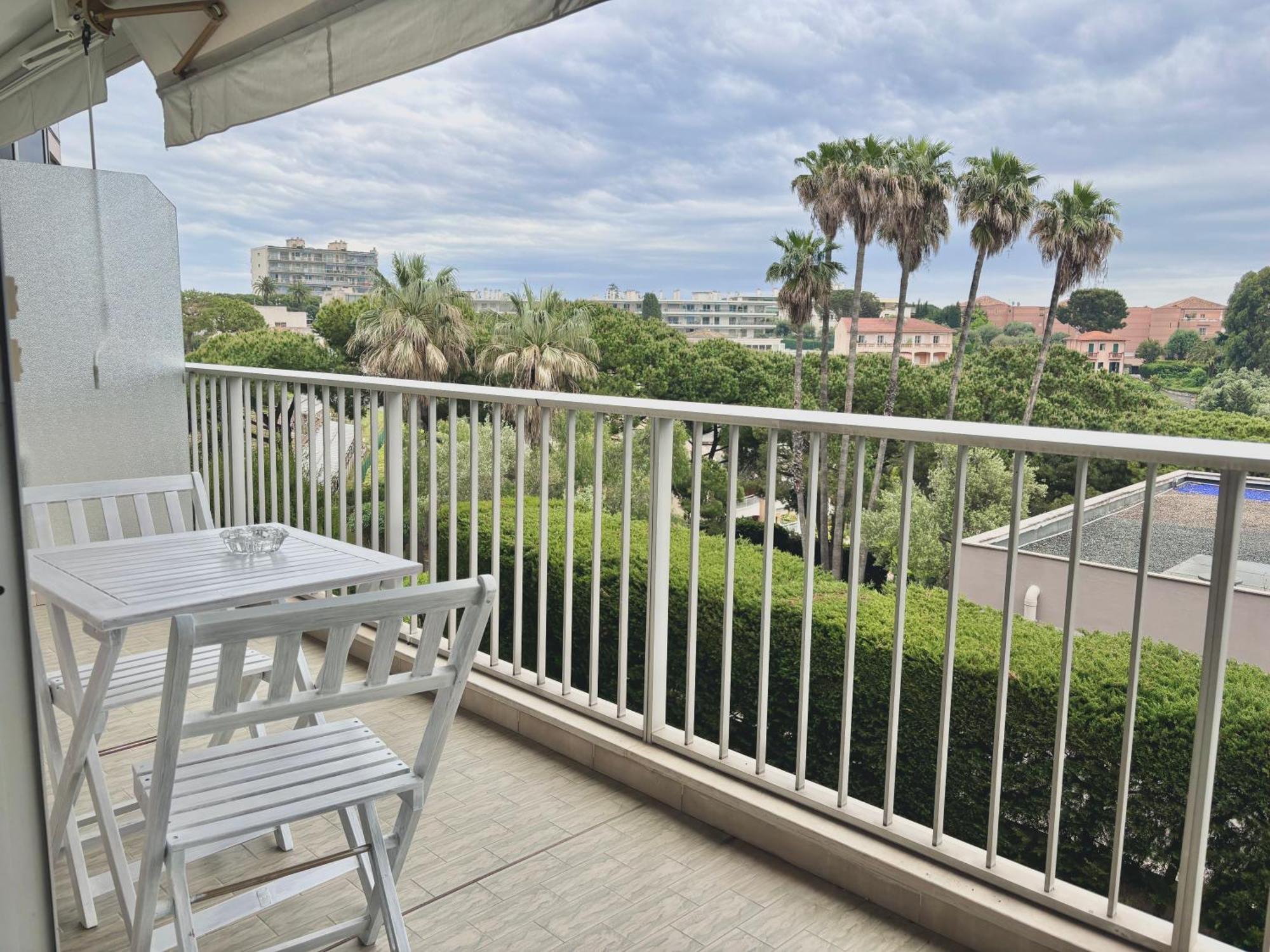 French Riviera Apartment With Swimming Pool And Free Parking Near Monaco Roquebrune-Cap-Martin Bagian luar foto